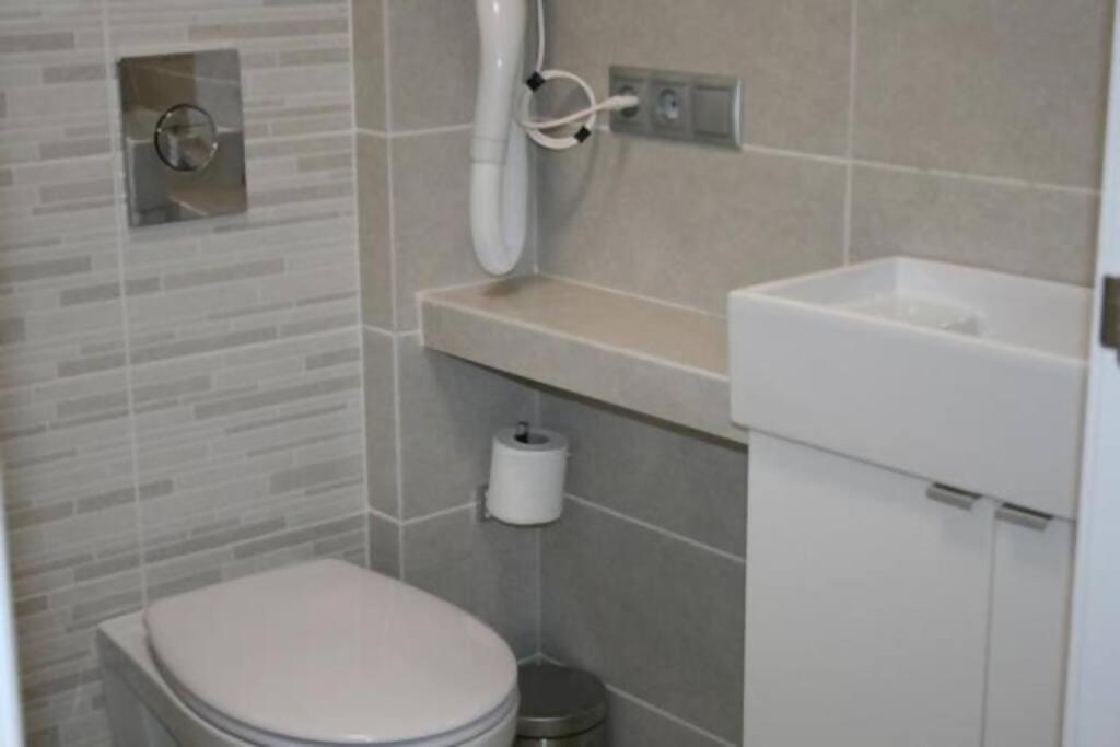 Las Lanzas Studio Apartment Playa Muchavista El Campello Kültér fotó